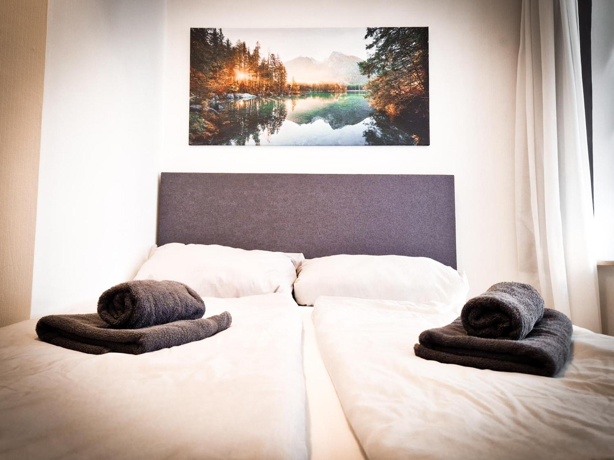 Apartment Grosszuegige Altstadtwohnung Mia Fuer 6 Personen